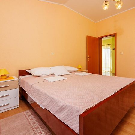 Apartment Blazic Jadranovo Buitenkant foto