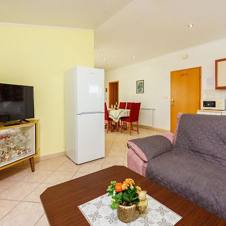 Apartment Blazic Jadranovo Buitenkant foto