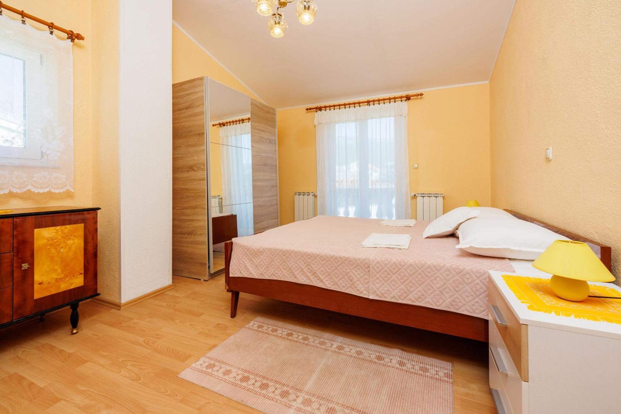 Apartment Blazic Jadranovo Buitenkant foto